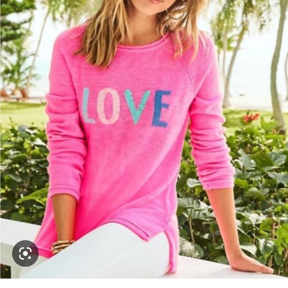 Danette love sweater